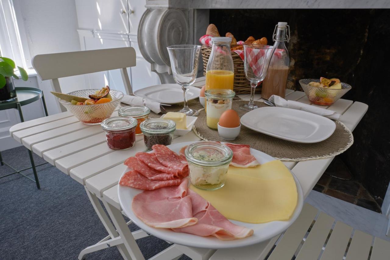 Het Gecroonde Swaert B&B Middelburg Esterno foto