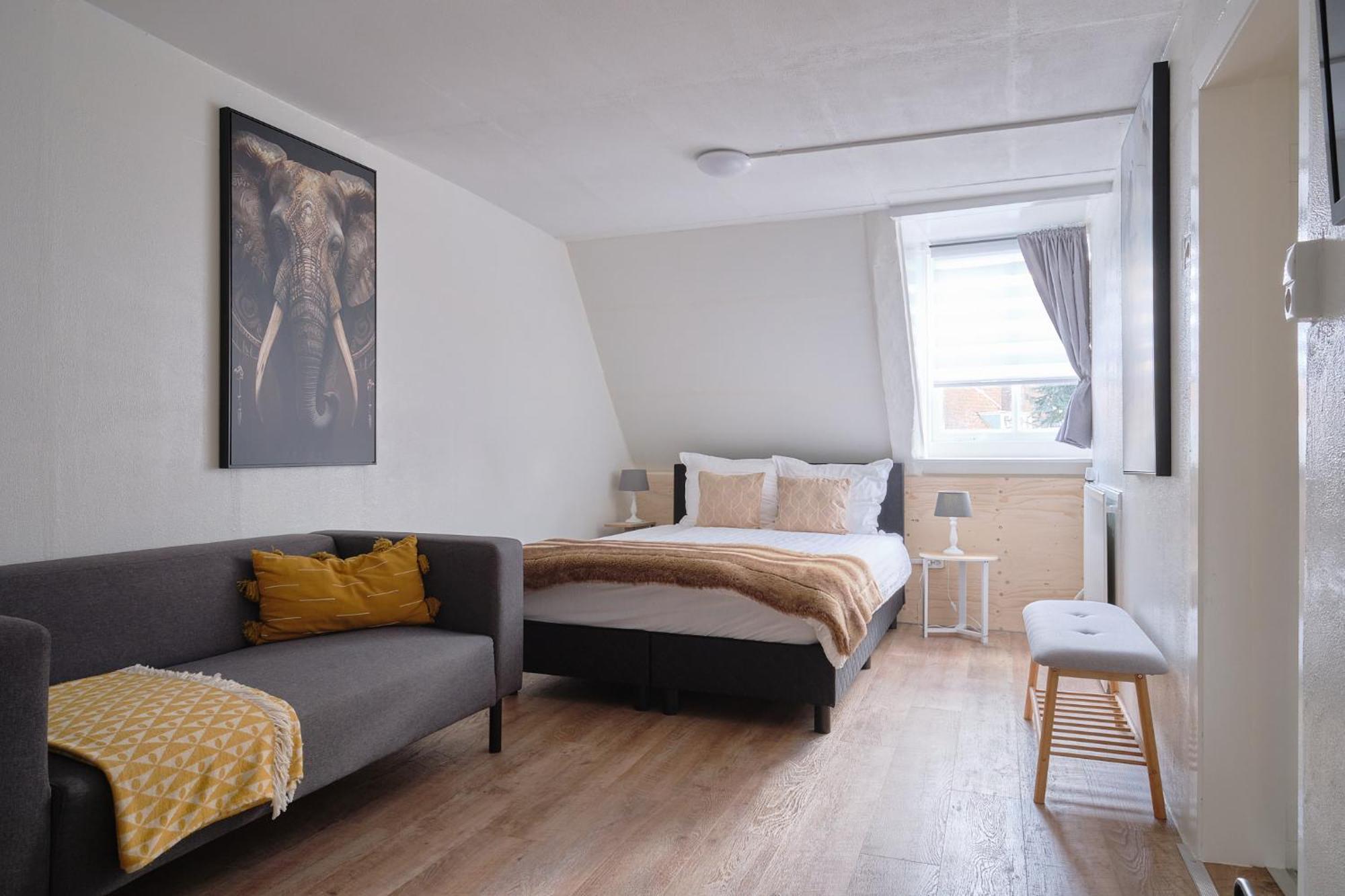 Het Gecroonde Swaert B&B Middelburg Esterno foto