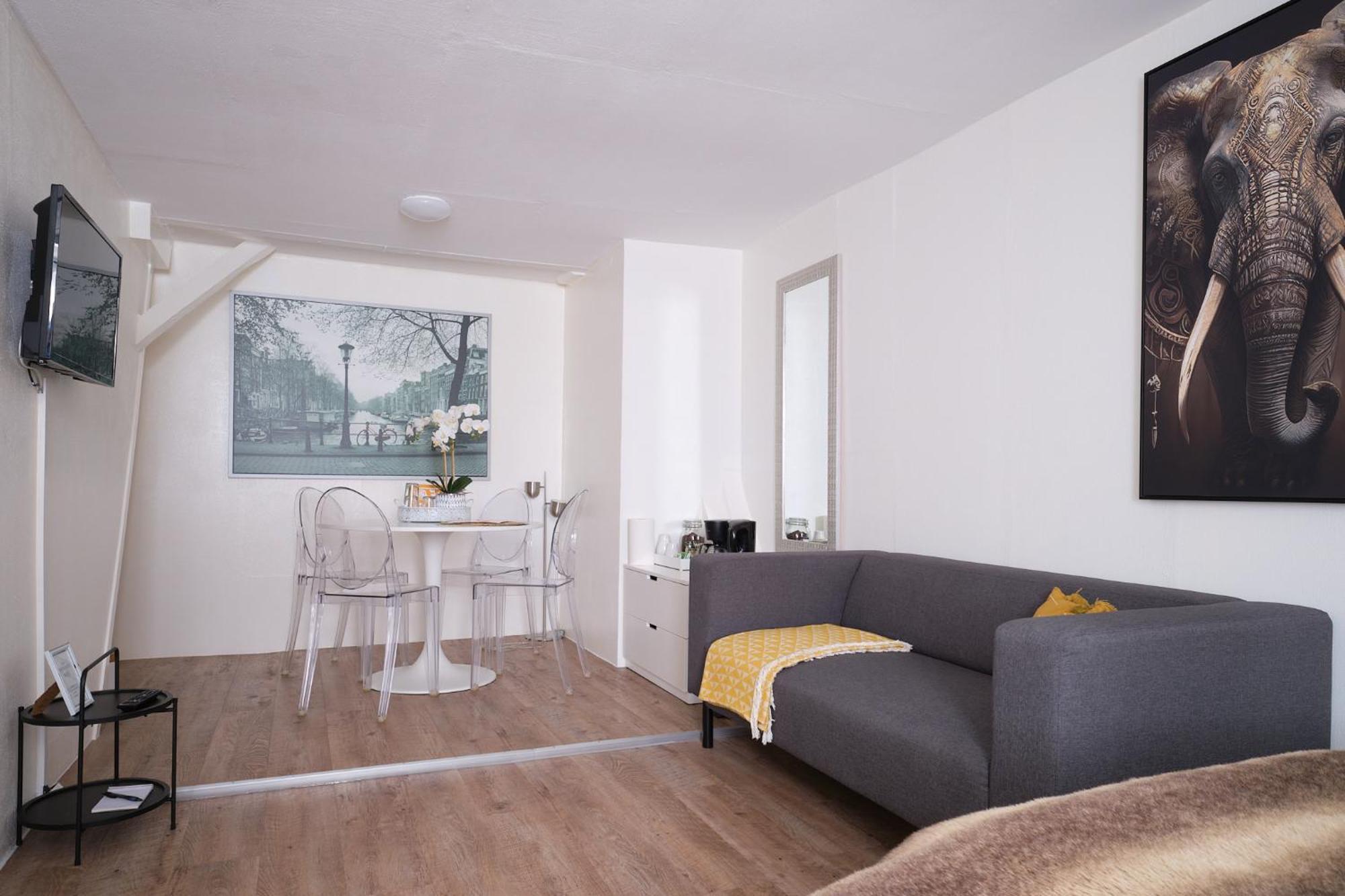 Het Gecroonde Swaert B&B Middelburg Esterno foto